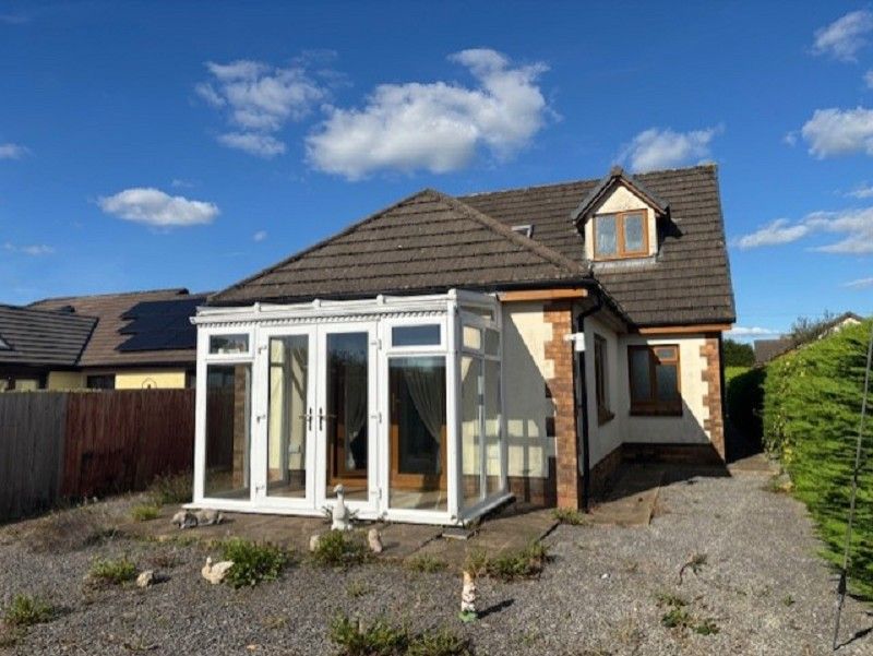 Additional image 2 of 3 bed detached bungalow for saleGolwg Y Mynydd, Llangadog, Carmarthenshire. SA19