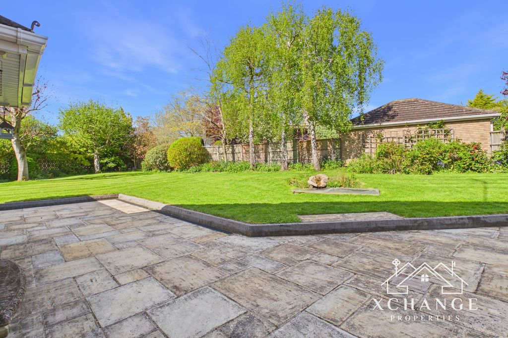Additional image 34 of 3 bed detached house for saleSlade Close, Nuneaton CV11