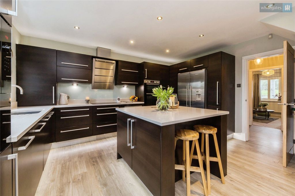 Additional image 5 of 5 bed detached house for saleKensington Drive, Willaston, Nantwich, Cheshire CW5