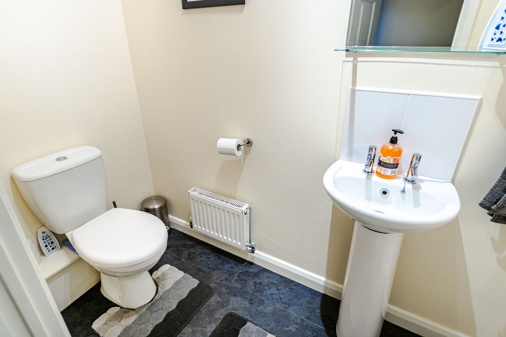 Additional image 7 of 4 bed semi-detached house for saleBorrough View, Leeds LS8