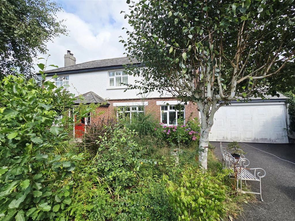 4 bed detached house for saleNorth Road, Lifton PL16