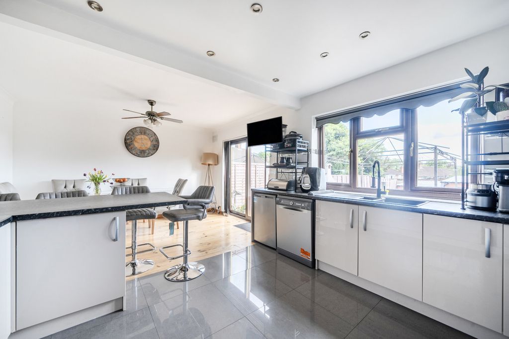 Additional image 4 of 4 bed semi-detached house for saleOldfields Circus, Northolt UB5