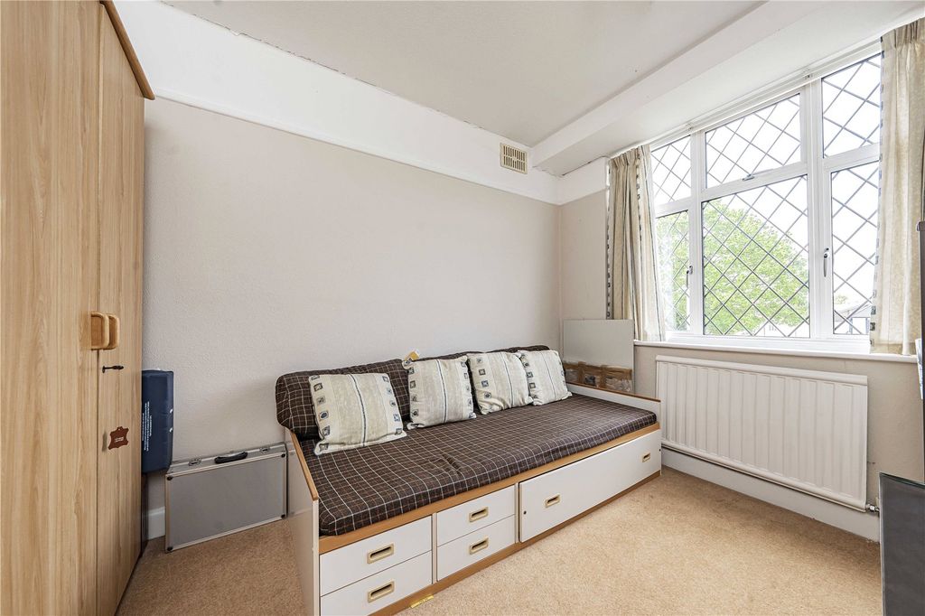 Additional image 14 of 4 bed detached house for saleBuxton Drive, New Malden KT3