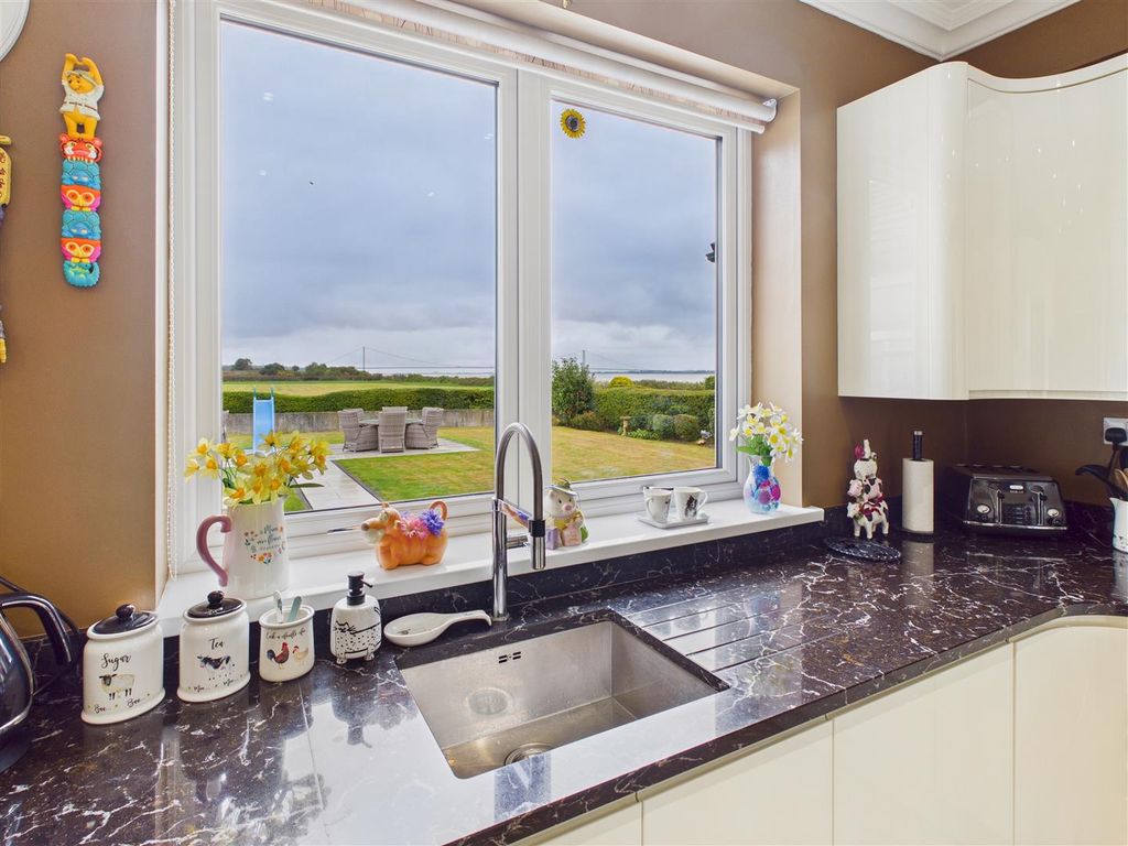 Additional image 7 of 3 bed detached bungalow for saleHumber Road, North Ferriby HU14