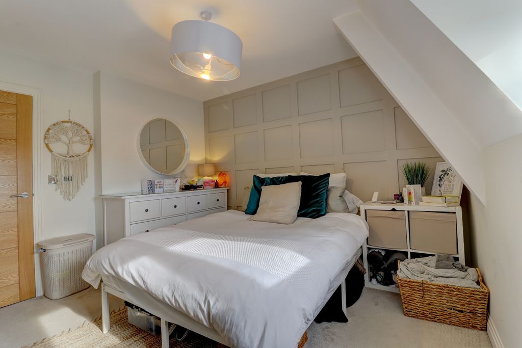 Additional image 4 of 1 bed flat for saleMalthouse Square, Princes Risborough, Buckinghamshire HP27