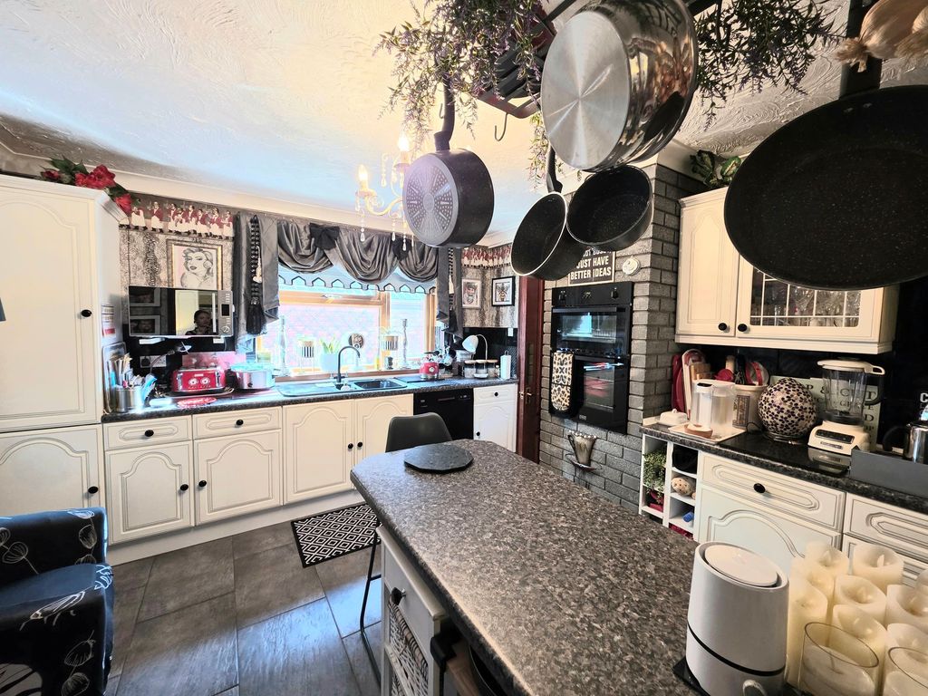 Additional image 6 of 5 bed detached house for saleSitwell Way, Port Talbot SA12