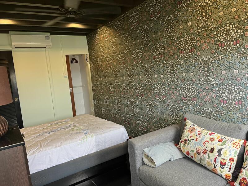 401 Serangoon Avenue 1