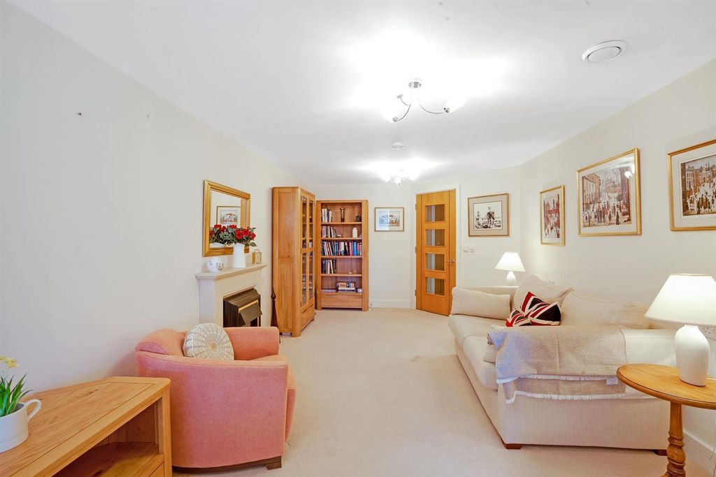 Additional image 12 of 1 bed flat for saleWeighbridge Court, 301 High Street, Chipping Ongar, Essex CM5