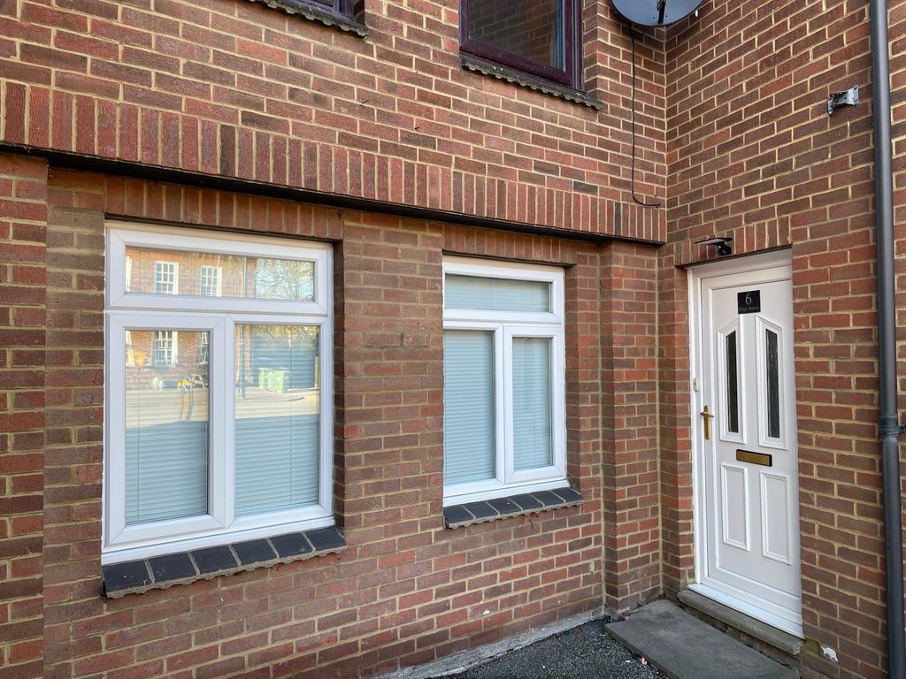 Additional image 10 of 2 bed flat for saleHigh Street, Newport Pagnell MK16
