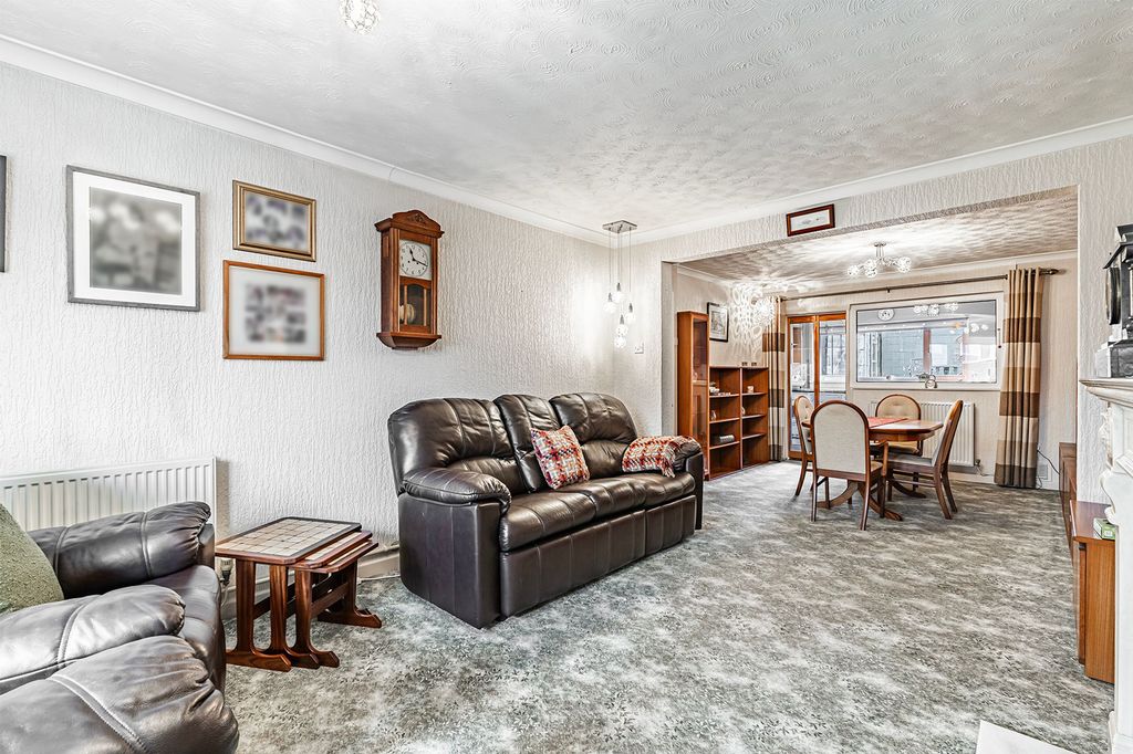 Additional image 10 of 4 bed semi-detached house for saleWhiterock Drive, Pontypridd CF37