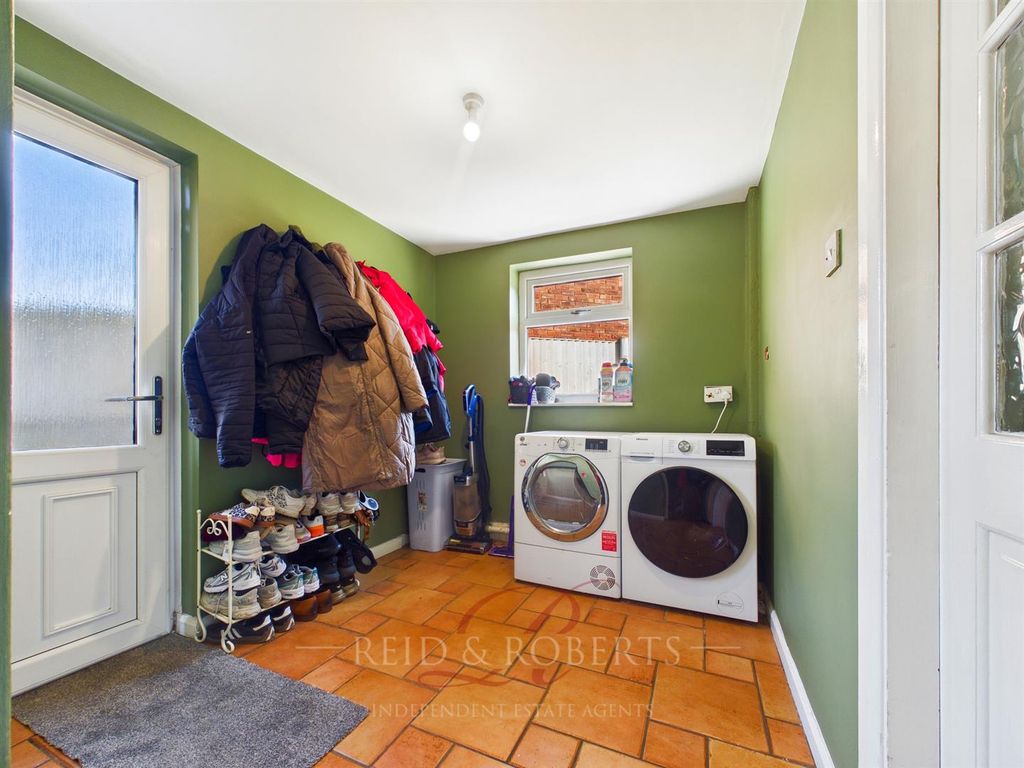 Additional image 15 of 4 bed detached house for saleFfordd Pentre, Mold CH7