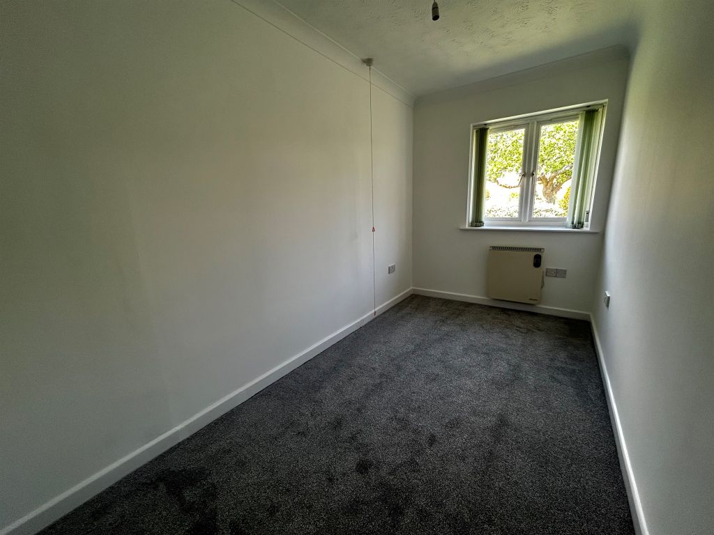 Additional image 7 of 2 bed flat for saleAnning Road, Lyme Regis DT7