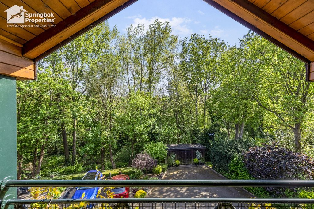 Additional image 21 of 2 bed flat for saleWilhelmina Close, Leamington Spa, Warwickshire CV32