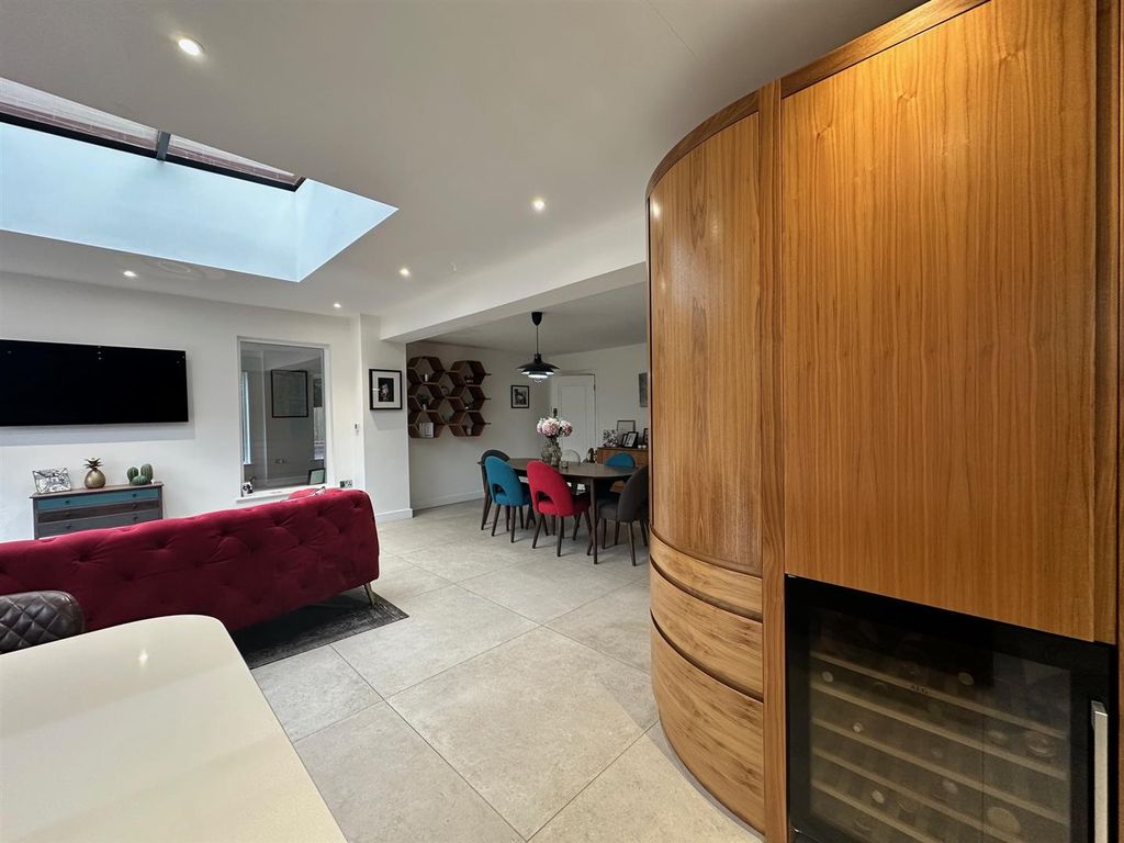 Additional image 16 of 6 bed detached house for saleCrewe Road, Nantwich, Cheshire CW5