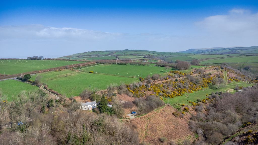 2 bed detached house for saleLynton, Exmoor EX35