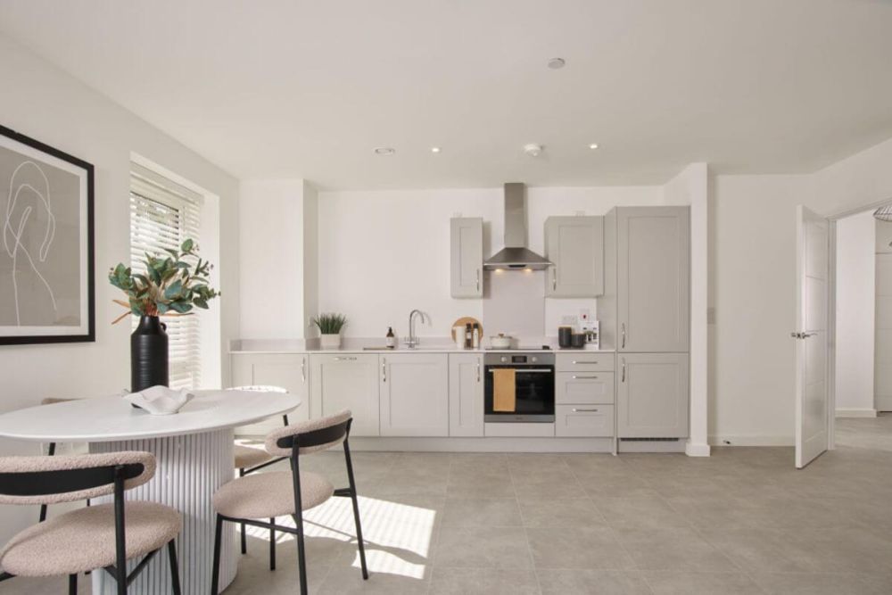 Additional image 2 of 2 bed flat for sale"Type 5 - Grand Court" at Overgate, Milton Keynes MK9