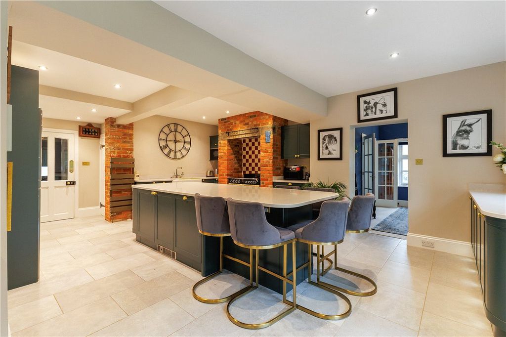 Additional image 8 of 5 bed detached house for saleBath Road, Marlborough, Wiltshire SN8