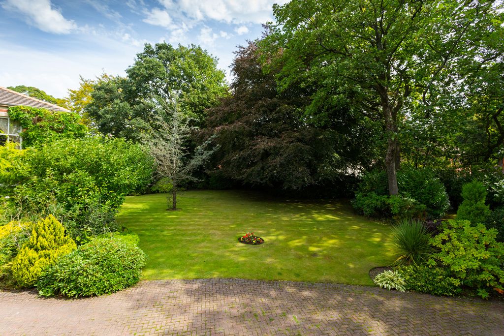 Additional image 31 of 4 bed semi-detached house for saleAbbotsway, Penwortham PR1