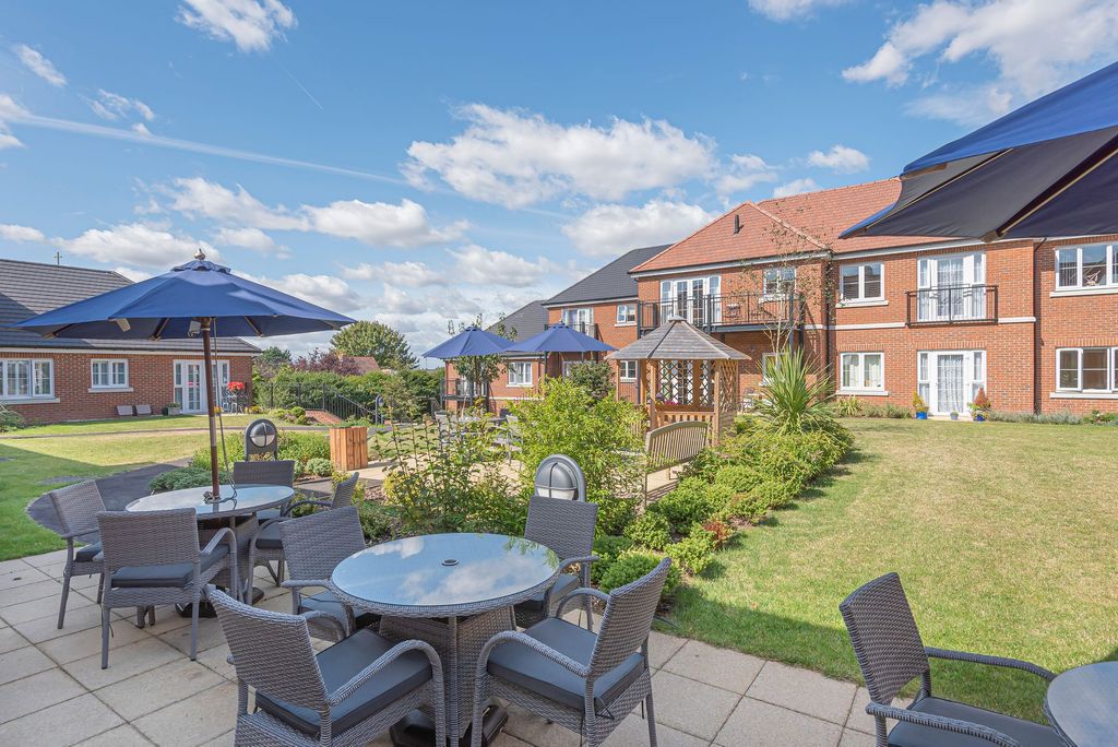 Additional image 12 of 1 bed flat for saleThe Retreat, Princes Risborough HP27