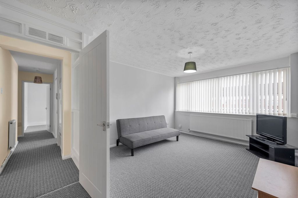 Additional image 3 of 3 bed flat for saleBeaconsfield, Prescot L34