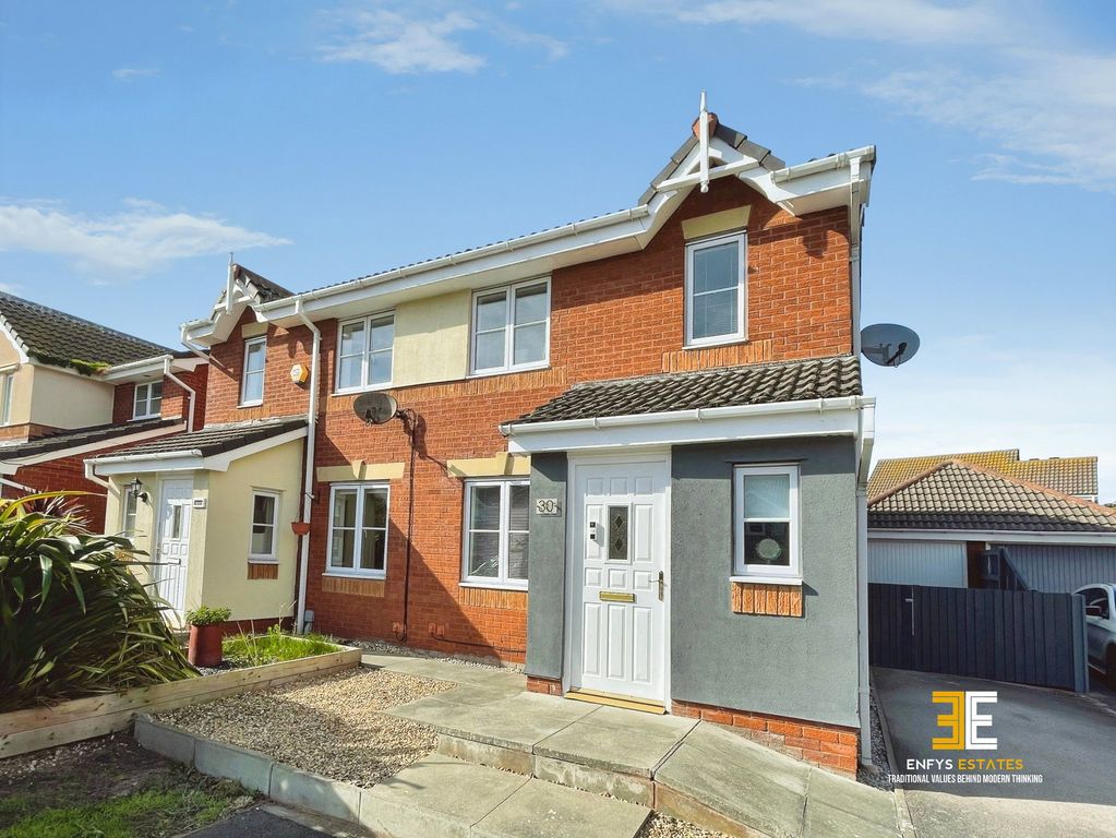 3 bed semi-detached house for saleLlys Ogwen, Prestatyn LL19