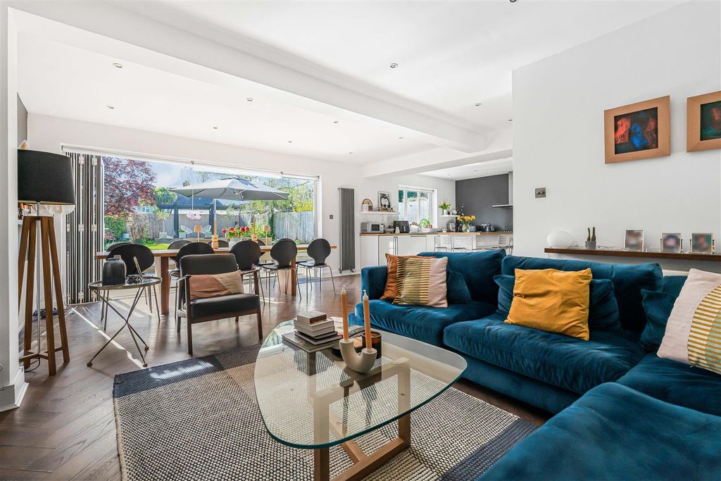 Additional image 7 of 5 bed semi-detached house for saleBeechcroft Avenue, New Malden KT3