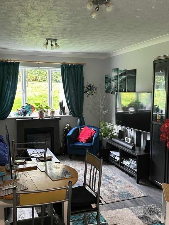 Additional image 2 of 2 bed flat for saleAnning Road, Lyme Regis, Dorset DT7