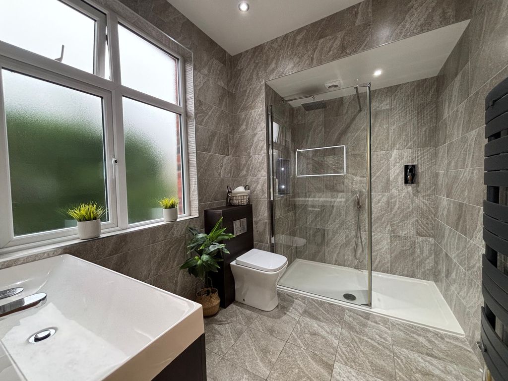 Additional image 13 of 5 bed semi-detached house for saleHazelhurst Road, Worsley M28