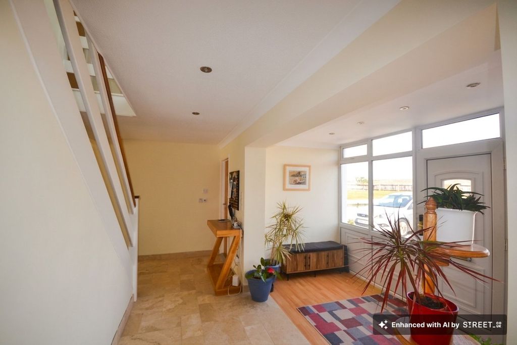 Additional image 2 of 4 bed detached house for saleCoast Road, Littlestone TN28