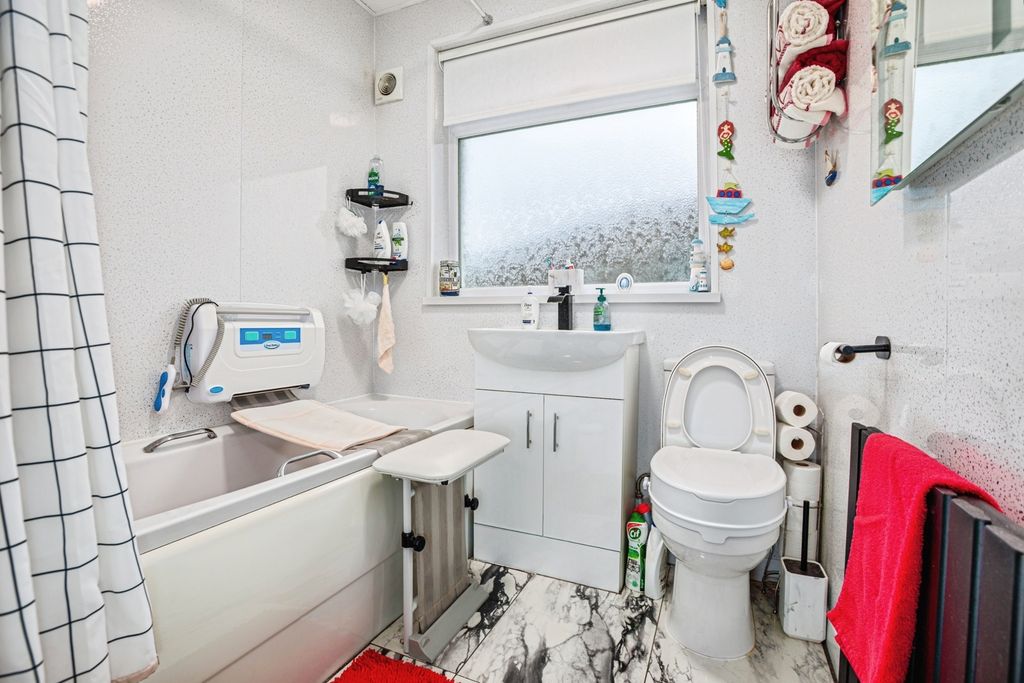 Additional image 12 of 3 bed terraced house for saleHeol Islwyn, Llanrhystud, Ceredigion SY23
