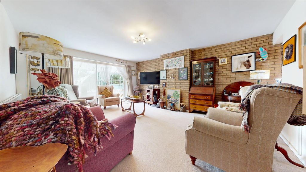 3 bed detached bungalow for saleKnowsley Park Lane, Prescot L34