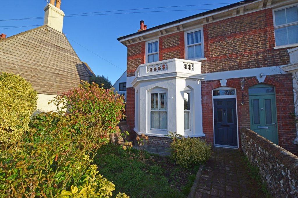 3 bed end terrace house for saleHigh Street, Westham BN24