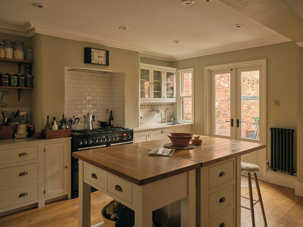 Additional image 8 of 4 bed town house for saleWellington Road, Newark NG24