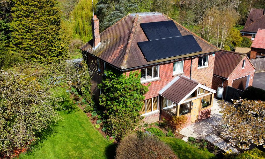 4 bed detached house for saleRaffin Lane, Pewsey SN9