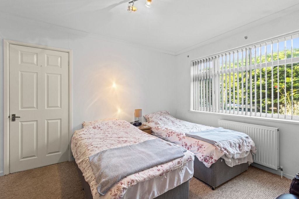 Additional image 22 of 4 bed chalet for saleRailway Road, Newhaven BN9