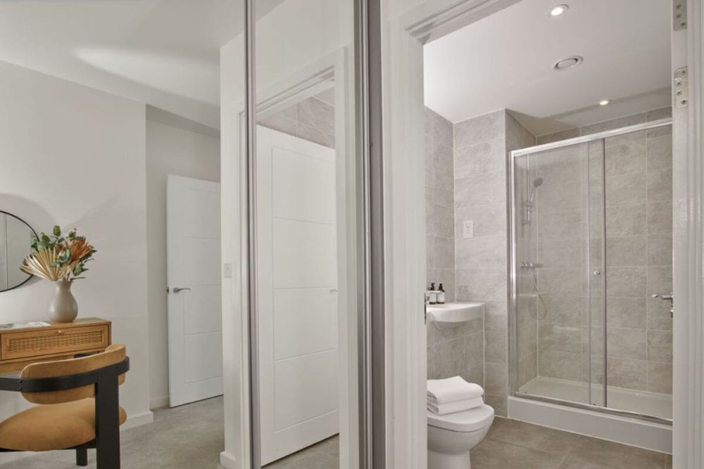 Additional image 6 of 2 bed flat for sale"Type 5 - Grand Court" at Overgate, Milton Keynes MK9