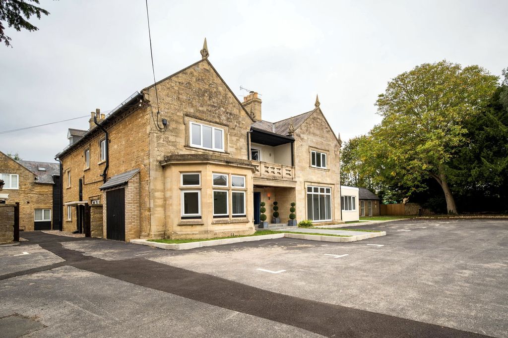 1 bed flat for saleHigh Street, Turvey, Bedford MK43