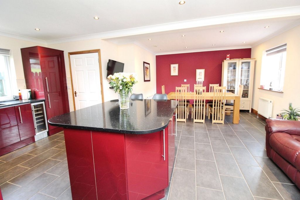Additional image 5 of 3 bed bungalow for salePark Avenue, Prudhoe NE42