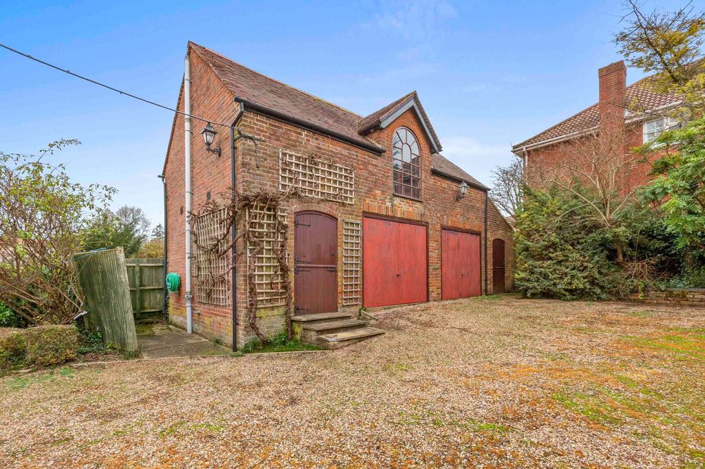 Additional image 16 of 7 bed detached house for salePrinces Risborough, Buckinghamshire HP27