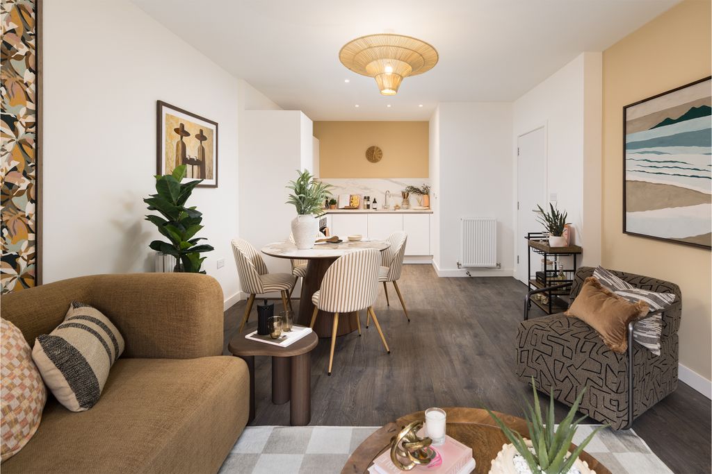 2 bed flat for sale"Bradbury Apartments" at 245 Burlington Road, New Malden, London KT3