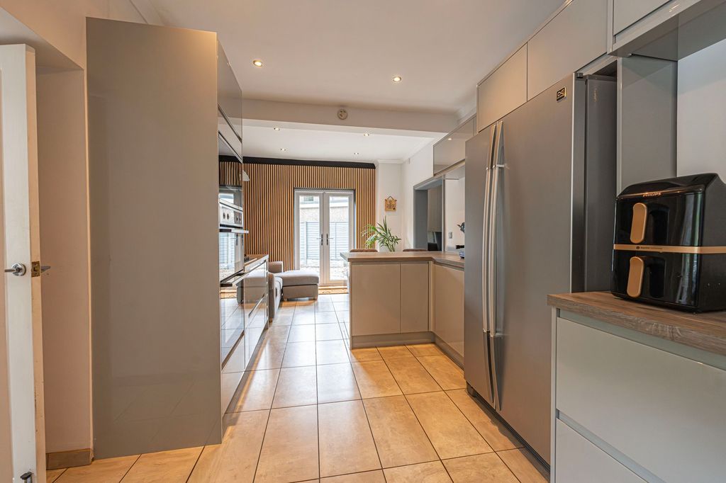 Additional image 7 of 3 bed semi-detached house for saleHigh Street, Maesteg CF34