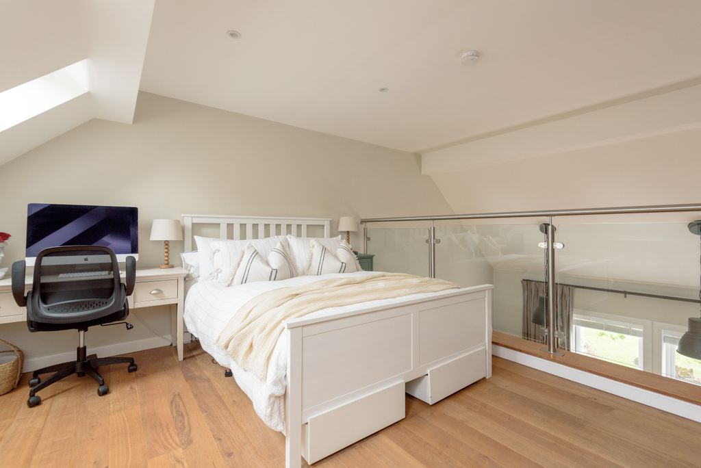 Additional image 8 of 3 bed town house for sale1 Kirk View, Law Road, North Berwick, East Lothian EH39