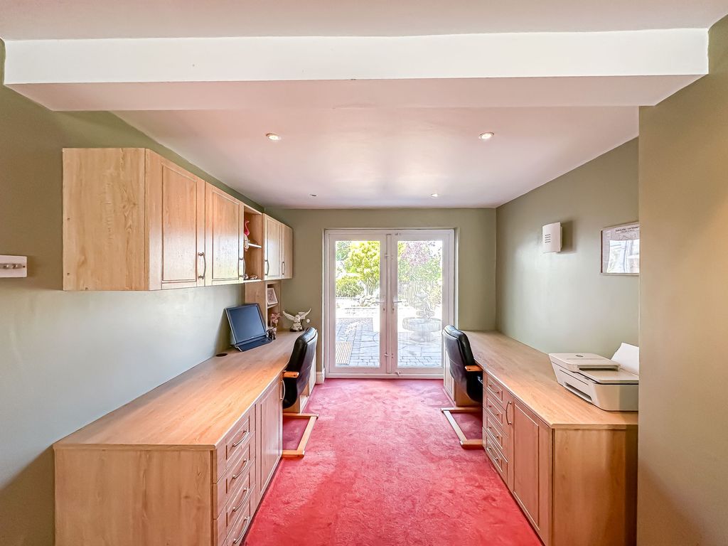 Additional image 14 of 4 bed detached house for saleChester High Road, Neston CH64