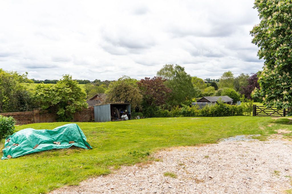 Additional image 34 of 4 bed detached house for saleThe Square, Thurnby LE7