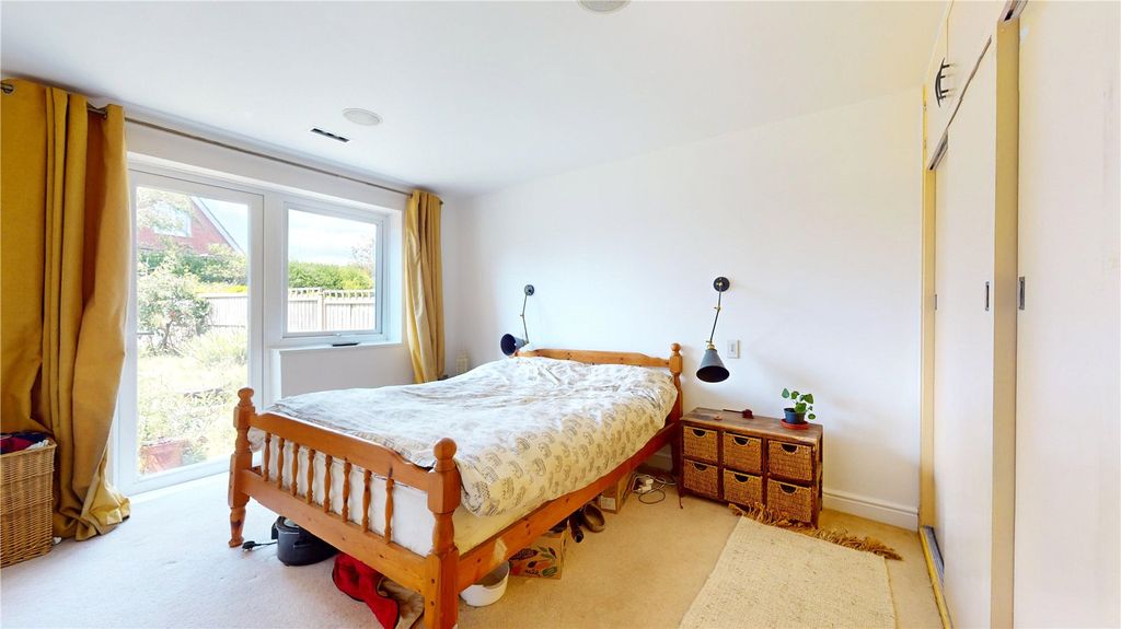 Additional image 4 of 2 bed flat for saleSandringham Court, Old Salts Farm Road, Lancing, West Sussex BN15