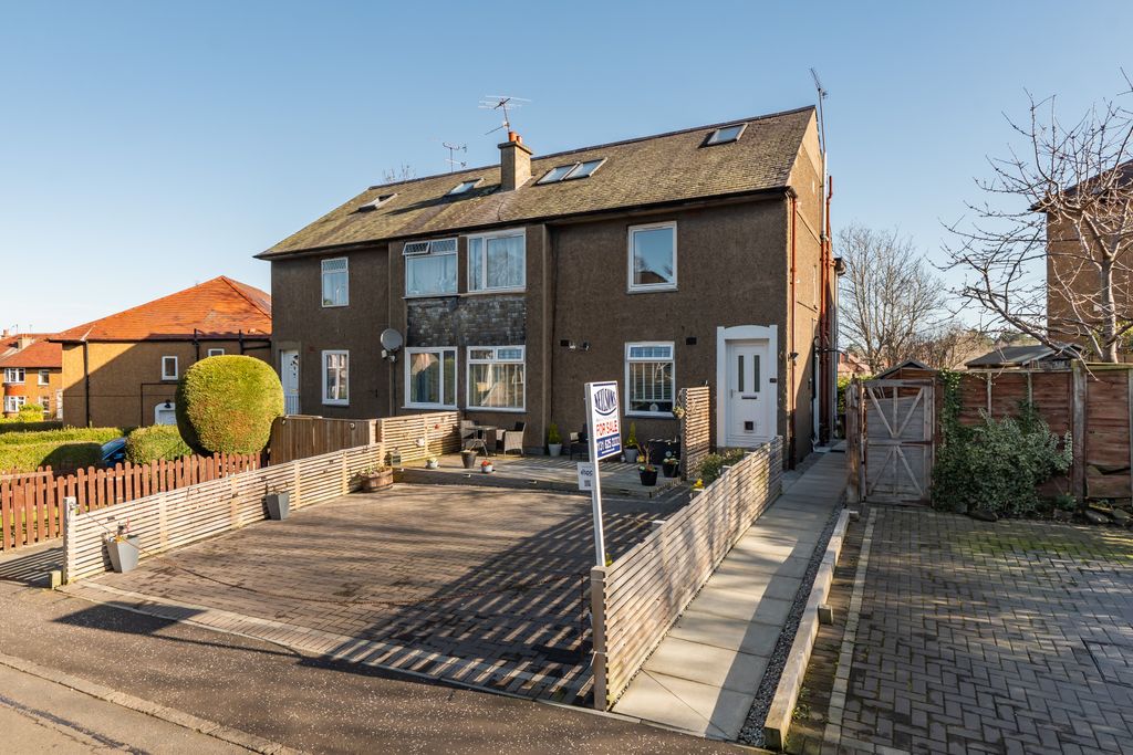2 bed flat for sale159 Colinton Mains Road, Edinburgh EH13
