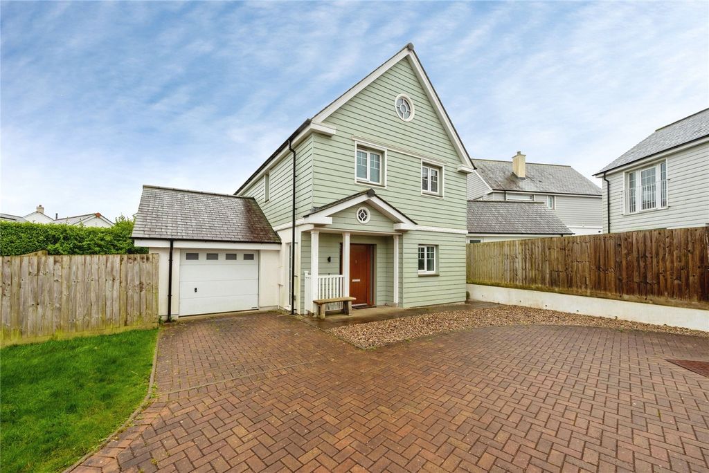 3 bed detached house for saleNutwell Close, Padstow, Cornwall PL28