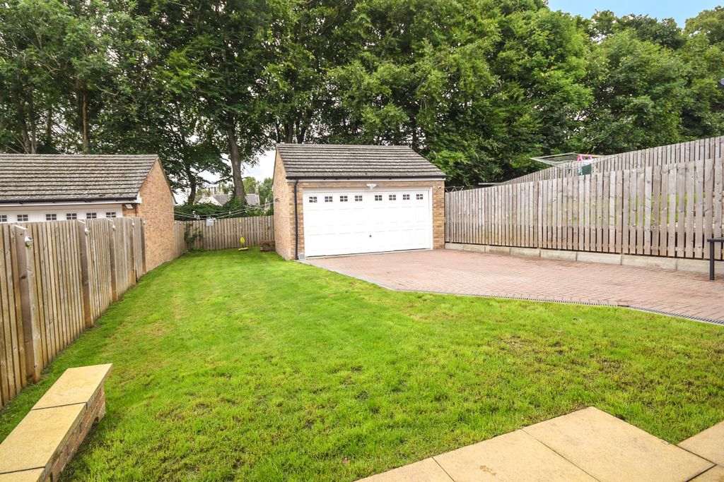 Additional image 2 of 5 bed detached house for saleCleghorn Lea, Lanark ML11