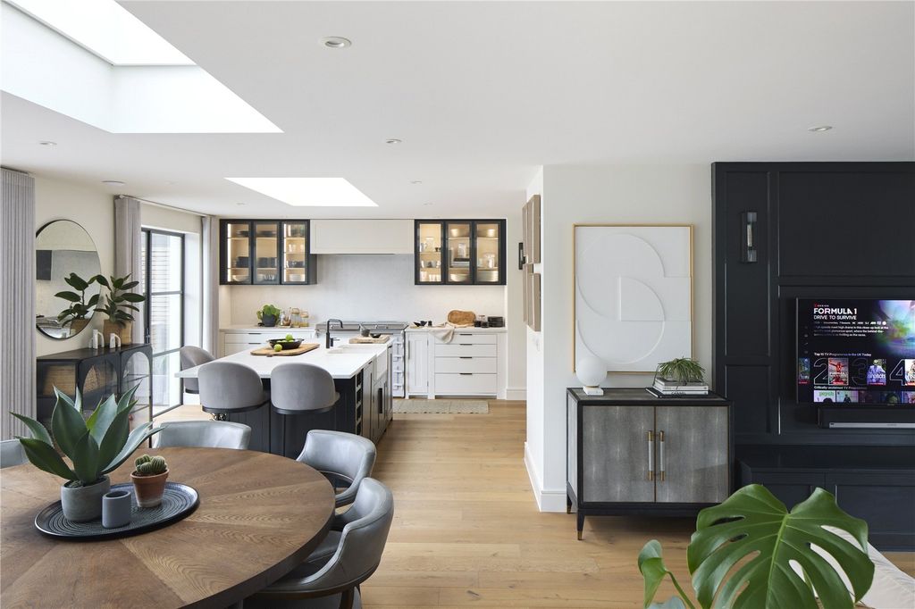 Additional image 4 of 5 bed detached house for saleElms Avenue, Poole, Dorset BH14