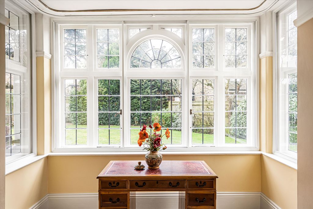 Additional image 8 of 5 bed detached house for saleStation Road, Marlow, Buckinghamshire SL7